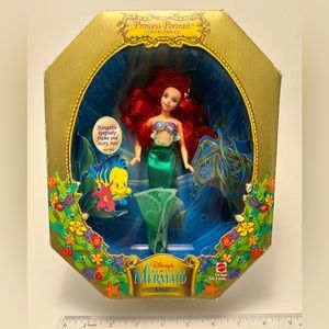 Vintage Disney Princess Portrait “Ariel” Collectibles 1997🐚🐠🌊